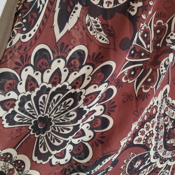 *LuLaRoe* Brown floral skirt, medium - Picture 2 of 6